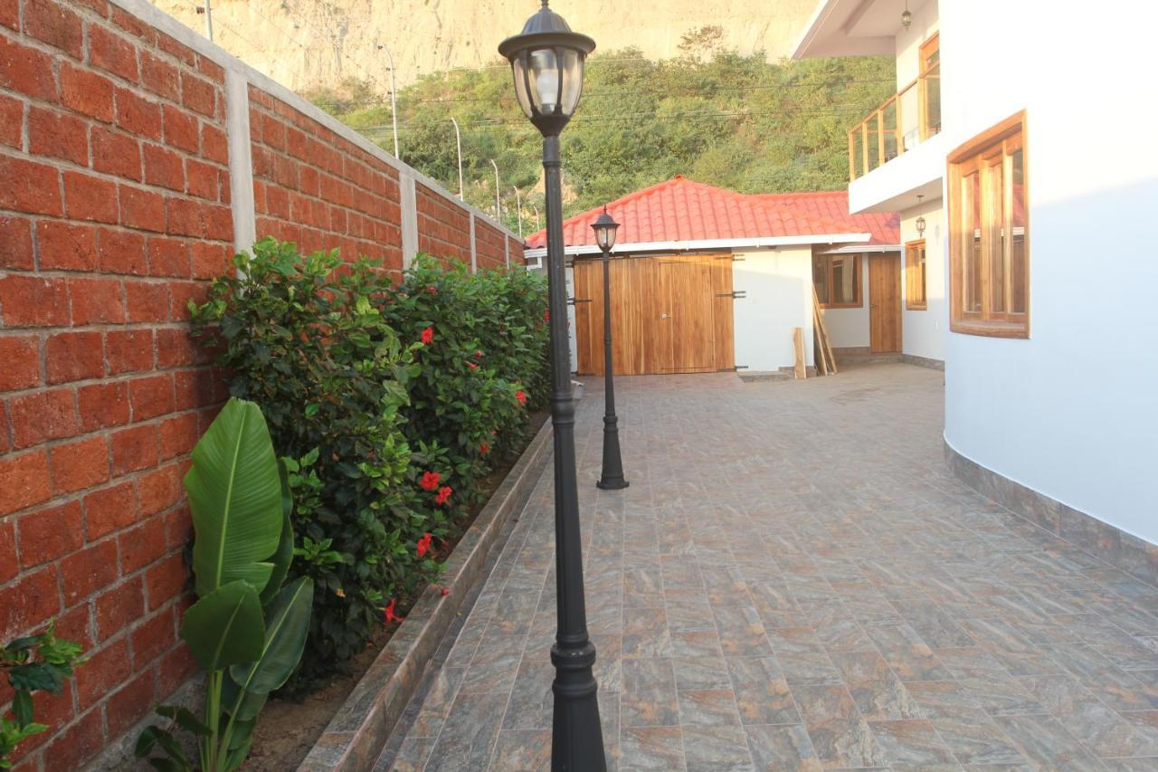 El Ocaso Oceanfront Apartment Каноа Екстериор снимка